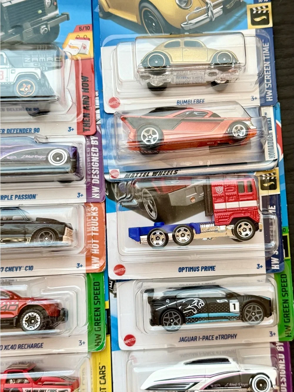 Bundle!! Buy one set, get the other for 5.00!  Hot Wheels Assorted 10 Land Rover